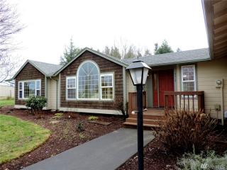 9419 Gustafson Ln, Gate, WA 98579-9300