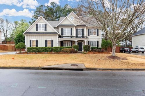 1691 Holcomb Lake Rd, Marietta, GA 30062-2014