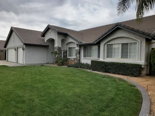 8022 Laurel Park Cir, Riverside, CA 92509-4096