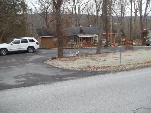 2604 Nike Base Rd, Catawissa, MO 63015-1270
