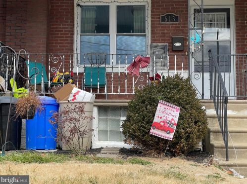 613 Benner St, Philadelphia, PA 19111-5717