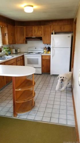 30 Becker Ave, Kensington, CT 06037-1328