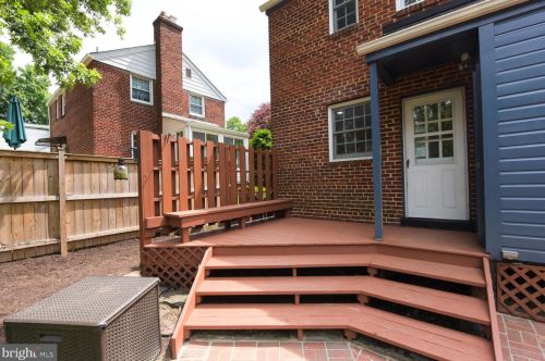 221 Baden St, Silver Spring MD 20901-4839 exterior