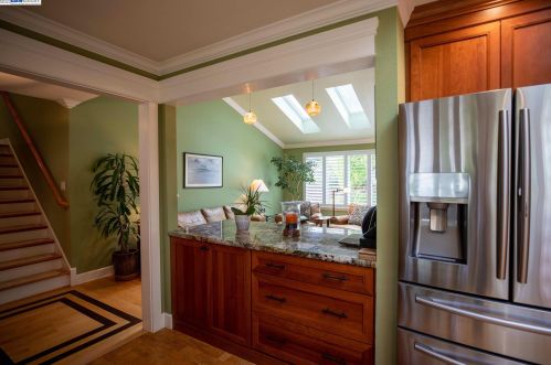 11721 Bloomington Way, Pleasanton, CA 94568-1067