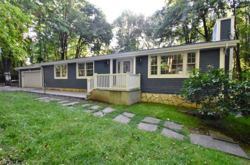 236 Andover Sparta Rd, Fredon, NJ 07860-9759