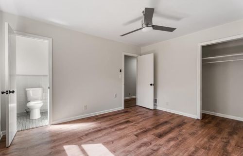 2985 Meadow Lark Dr, Atlanta GA  30344-4033 exterior