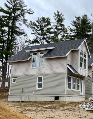 109 Weirs Rd, Laconia, NH 03249-6667