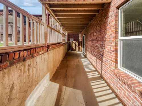 5491 Warren Ave, Denver CO  80222-5200 exterior