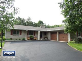 130 Madison St, Romeoville, IL 60441-2939