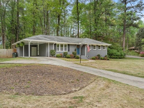 2140 Medfield Trl, Atlanta GA  30345-3010 exterior