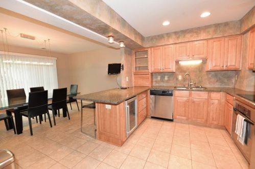 2316 Dana Ave, Cincinnati OH  45208-1027 exterior