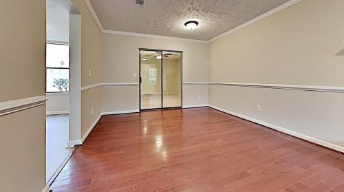 6710 Branchview Ct, Rex, GA 30273-2156