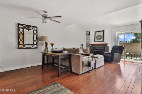 2411 Manet Ln, Simi Valley, CA 93063-3763