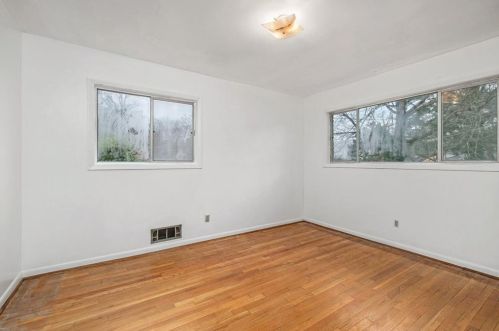 558 Larchmont Dr, Atlanta GA  30318-7112 exterior