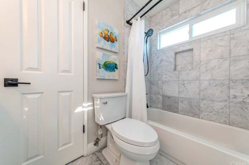 633 Neptune St, Anaheim CA  92804-2660 exterior