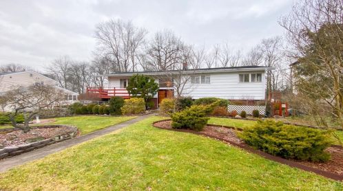 61 Stephenville Pkwy, Edison, NJ 08820-2616