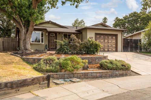 6817 Anchor Cir, Fair Oaks, CA 95628-3222