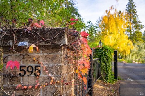 595 Sunset Dr, Hermiston OR  97838-9631 exterior