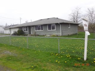 855 134th Street Ct, Tacoma, WA 98444-3533