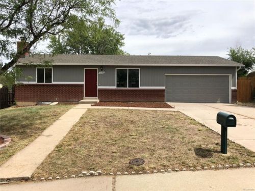 3062 Joplin Ct, Denver, CO 80013-1640
