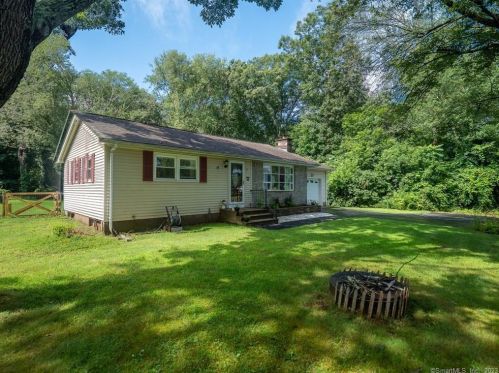 19 Welsh St, Killingly CT  06239-4145 exterior