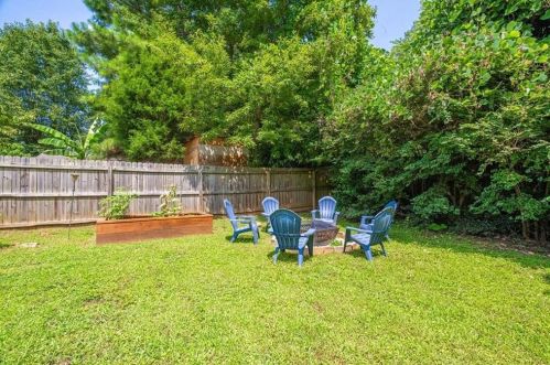 1627 Beacon Hill Blvd, Atlanta GA  30329-2517 exterior