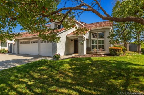 5926 Rio Valle Dr, Bonsall, CA 92003-3501