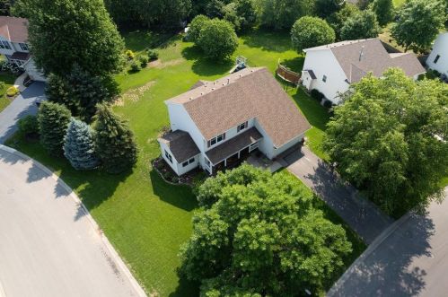 8009 Greenbriar Ln, Saint Paul MN  55125-8472 exterior