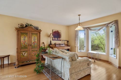 763 Peder Ln, Palatine, IL 60067-2362