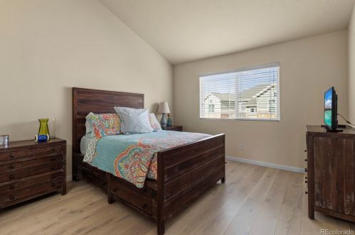 1824 Buchanan Cir, Aurora CO 80018-6019 exterior