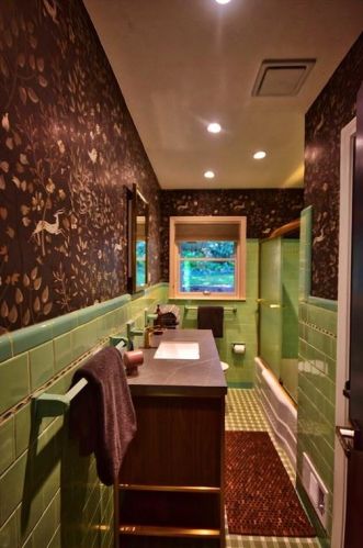 2147 Council Bluff Ct, Atlanta GA  30345-4130 exterior