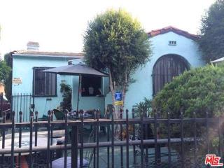 408 62 St, Los Angeles CA  90001-1701 exterior