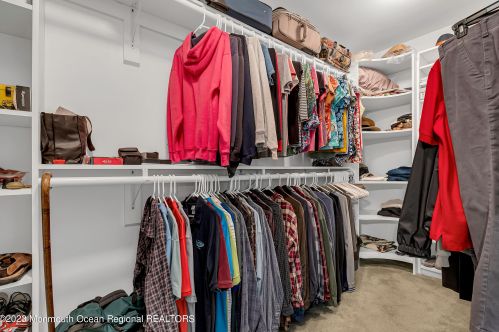 17 Rawson Cir, Tinton Falls NJ 07712-2579 exterior