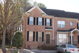 22 Scottish Ln, Durham, NC 27707-5294