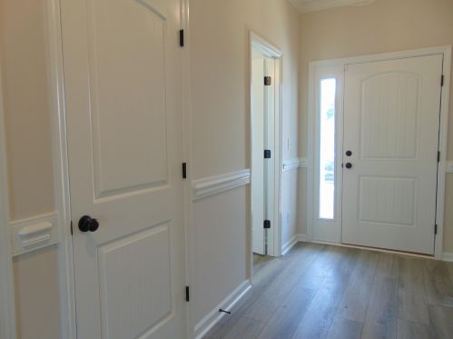 4899 Fairmont Dr, Graniteville, SC 29829-4072