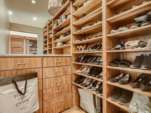 3000 Exposition Ave, Denver CO  80209-4805 exterior