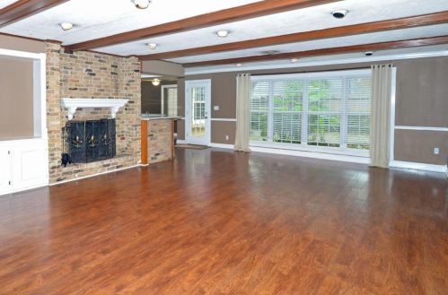 411 Shirleen Dr, Taylor Lake Village TX  77586-5427 exterior