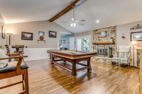 2820 Cliffbrook Dr, Carrollton TX 75007-5709 exterior