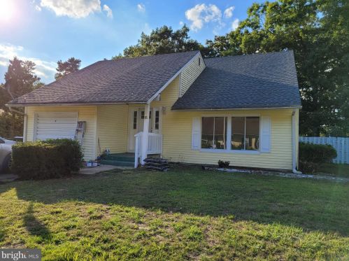 15 Edgeview Ln, Erial, NJ 08081-1918