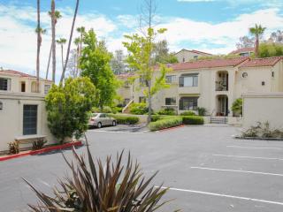 3166 Arroyo Vis, Carlsbad, CA 92009-7602