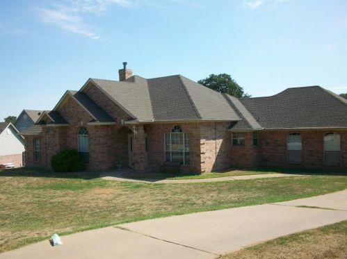 9703 Argyle Ct, Granbury TX  76049-4631 exterior