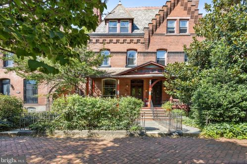 430 42 St, Philadelphia PA 19104-0044 exterior