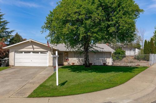 9245 Castlemont Cir, Citrus Heights, CA 95662-5317