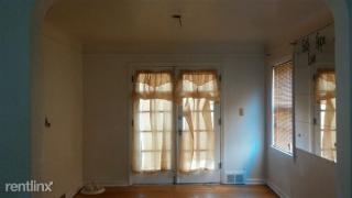 3582 Harvey Rd, Cleveland OH  44118-2214 exterior