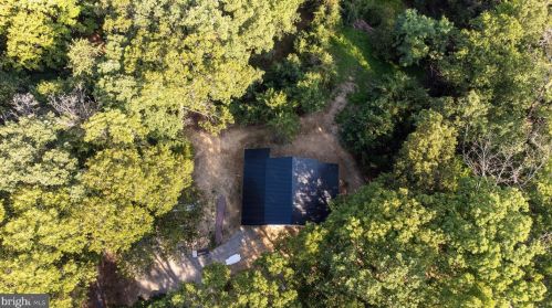 289 Winstead Rd, Berkeley Springs WV 25411 exterior