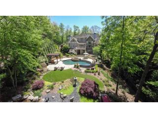 5085 Riverside Park Dr, Roswell, GA 30076-3267
