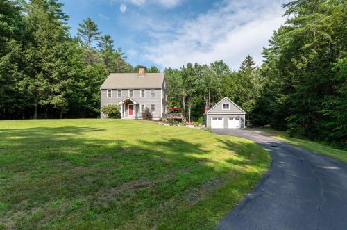257 Stoney Brook Rd, New London, NH 03257-6159