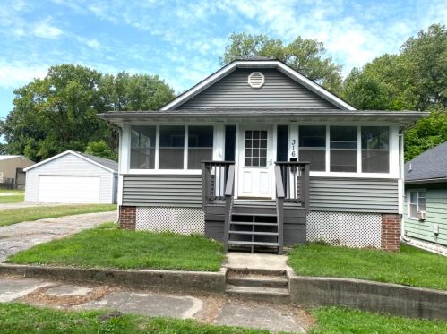 316 Indiana St, Hobart, IN 46342-4539