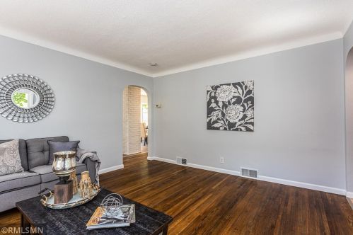 1454 Hague Ave, Saint Paul MN  55104-6703 exterior