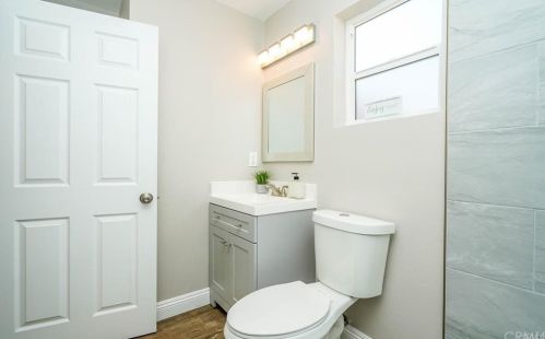 1906 Van Ness Ave, Santa Ana CA 92707-2638 exterior